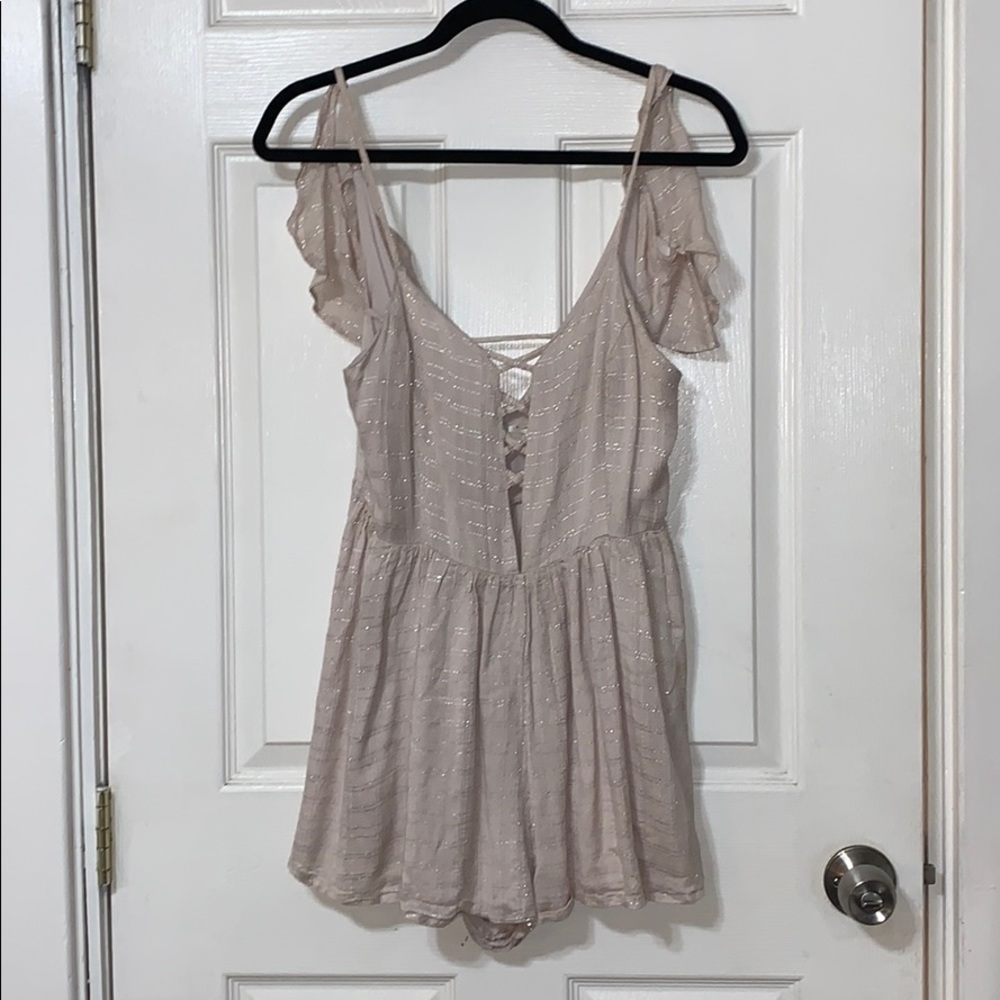 //romper//